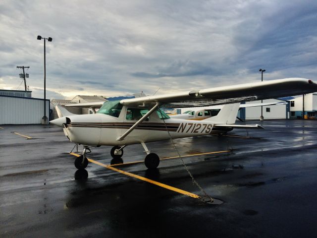 Cessna 152 (N7127S)