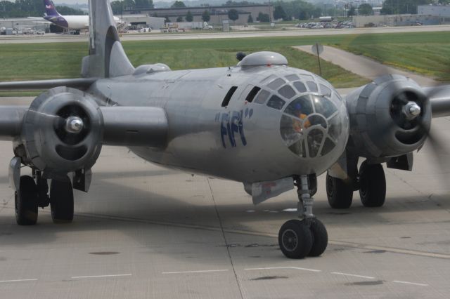 Boeing B-29 Superfortress (NX529B)