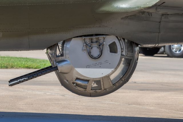 NL7227C — - Texas Raiders B-17G at Houston airshow April 14, 2019