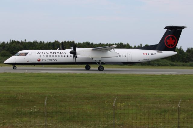 de Havilland Dash 8-400 (C-GXJX)