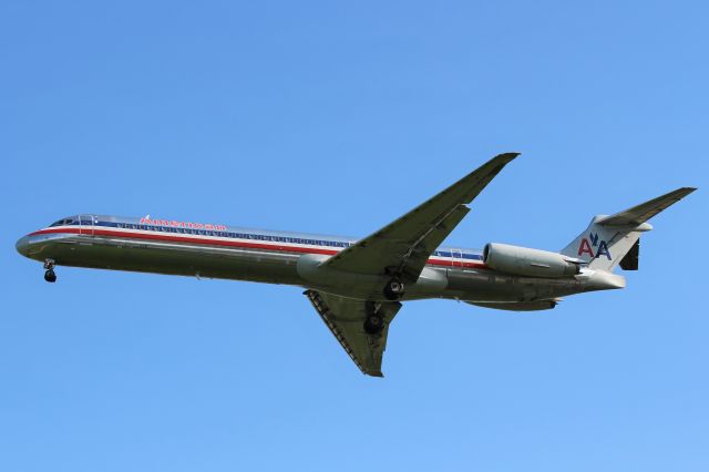 McDonnell Douglas MD-80 (N9629H)