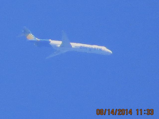 McDonnell Douglas MD-83 (N410NV) - Allegiant Airlines flight 116 from Mesa Arizona to Springfield/Branson Missouri over Baxter Springs Ks (78ks)27K FEET.