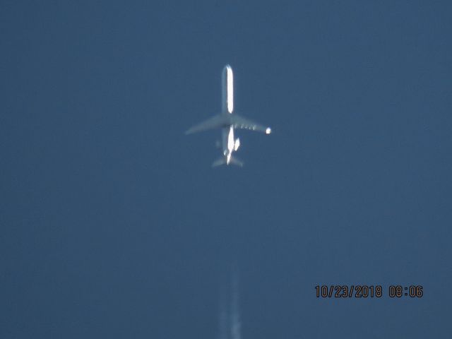 Canadair Regional Jet CRJ-900 (N951LR)