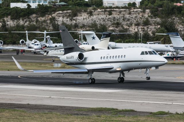 Dassault Falcon 2000 (N644RV)