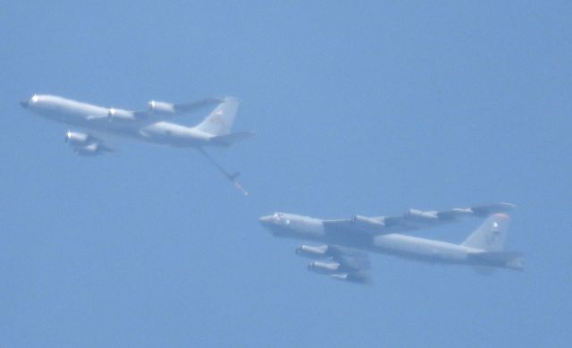 Boeing C-135FR Stratotanker (57-1487) - DECEE80br /09/01/22