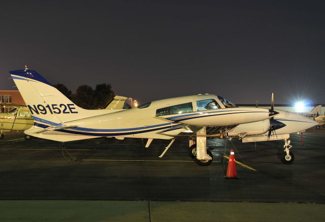 Cessna 310 (N9152E) - Seen at KFDK on 9/5/2009.    a href=http://discussions.flightaware.com/profile.php?mode=viewprofile&u=269247  Profile/a