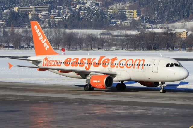 Airbus A320 (G-EZUG)