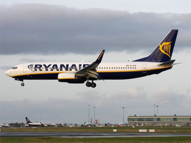 Boeing 737-700 (EI-EVA) - Arriving on delivery after its non stop flight from Boeing in Seattle, to Dublin, Ireland