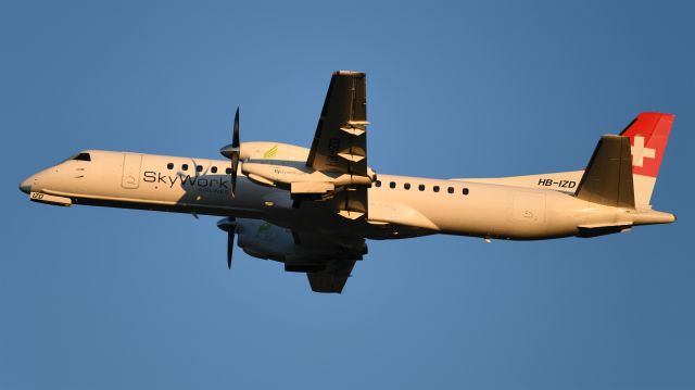Saab 2000 (HB-IZD)