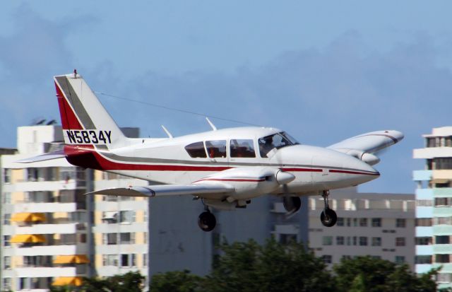 Piper Apache (N5834Y) - Wheels Up Charters LLC,St Thomas