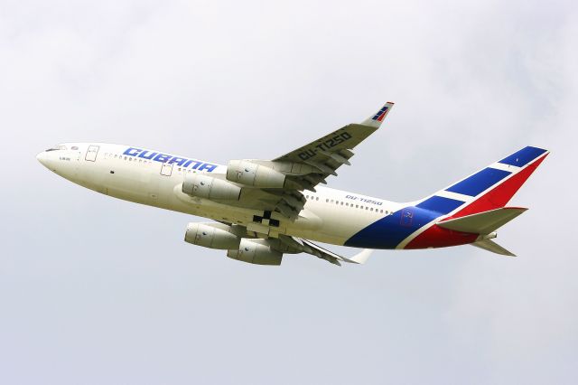 Ilyushin Il-96 (CUT1250) - Ilyushin IL-96-300, Paris-Orly Airport (LFPO-ORY)