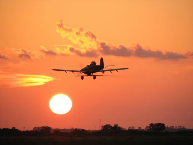 N1500E — - Air Tractor AT-402