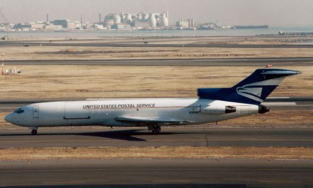 BOEING 727-200 (N310NE) - US Postal Service B727-200 doing extra holiday freight work at BOS on 12/16/97.