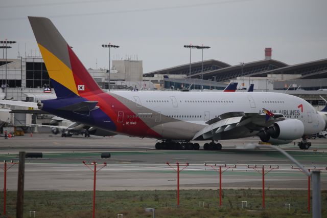Airbus A380-800 (HL7640)