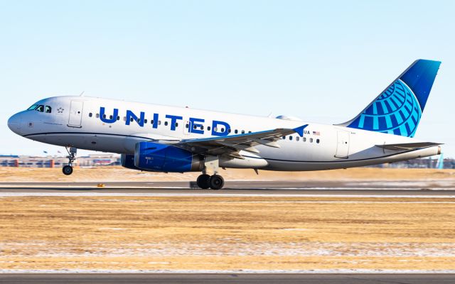 Airbus A319 (N851UA)