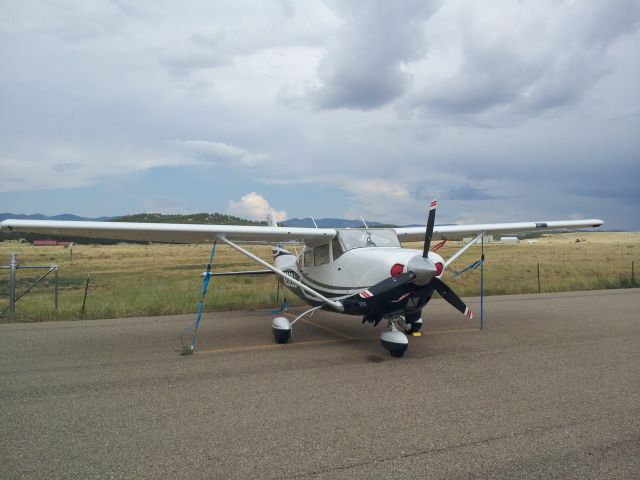 Cessna 206 Stationair (N2829J)