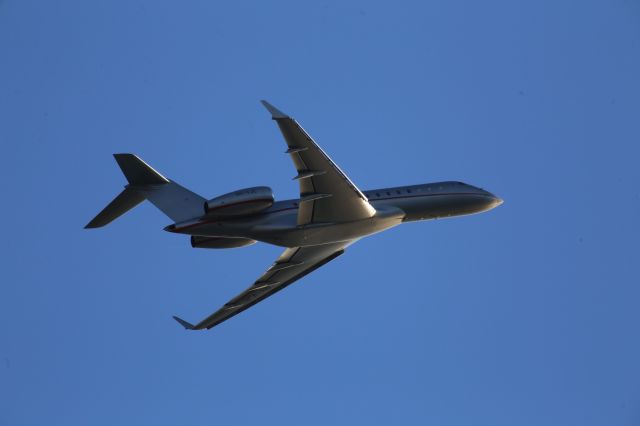 Bombardier Global Express (9H-VJC)