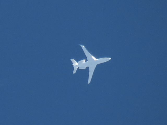 Dassault Falcon 2000 (N70LX)