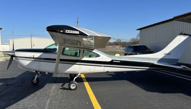 Cessna Skylane (N701SD)