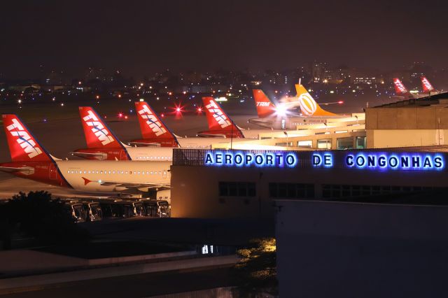 Airbus A320 — - Congonhas Airport-São Paulo/Brazil