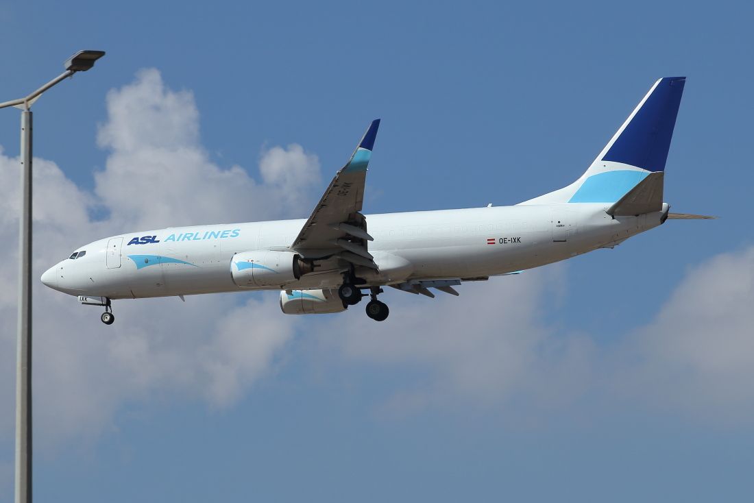 Boeing 737-800 (OE-IXK) - 05/11/2024:br /Cargo flight MUC > TLV, final to runway 21.