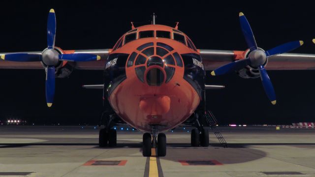 Antonov An-12 (UR-CKL)