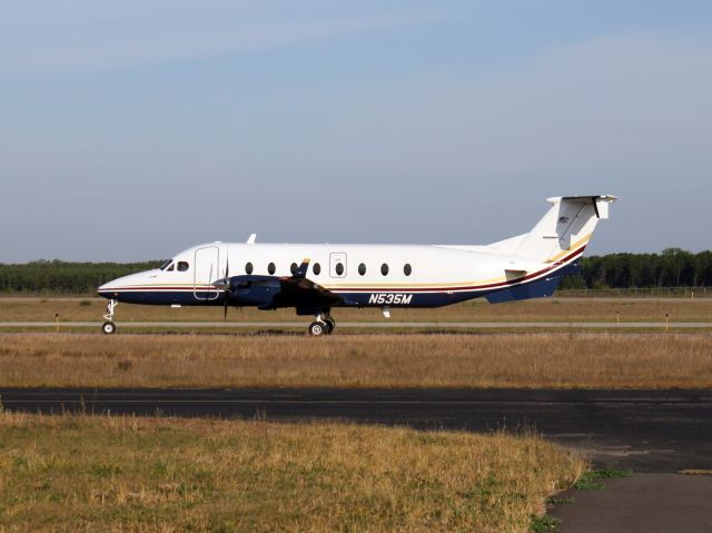 Beechcraft 1900 (N535M)