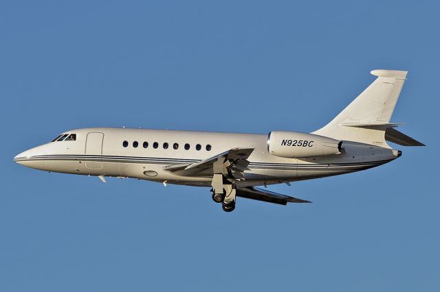 Dassault Falcon 2000 (N925BC)
