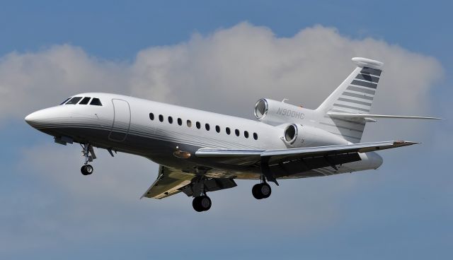 Dassault Falcon 900 (N900HC)