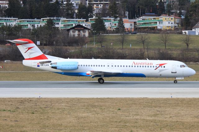 Fokker 100 (OE-LVH)