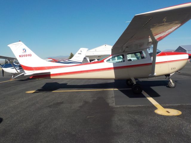 Cessna Skylane (N2691Q)