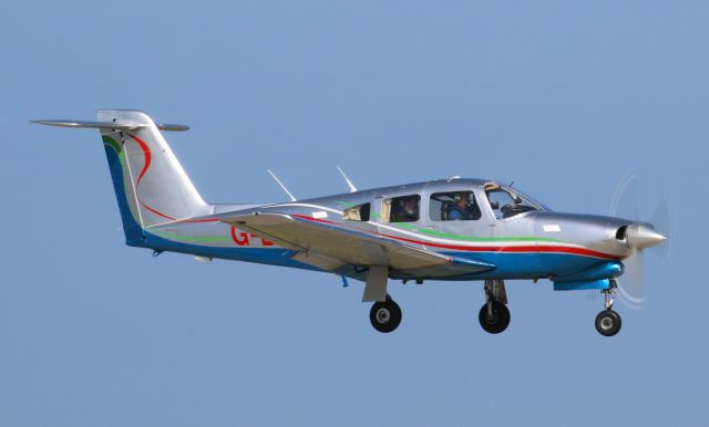 Piper Turbo Arrow 4 (G-BOGM)