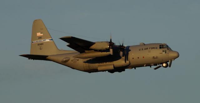 Lockheed C-130 Hercules —