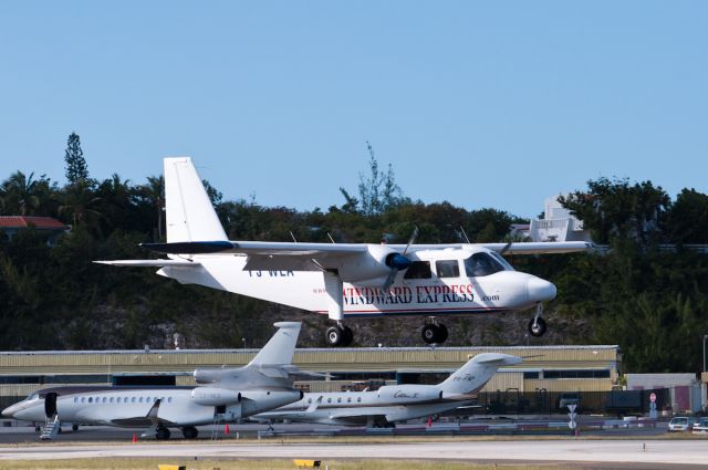 PJ-WEA — - Flying over "Bandit" 7X and Formula 1 Citation X...