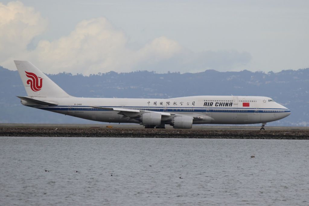 BOEING 747-8 (B-2485)