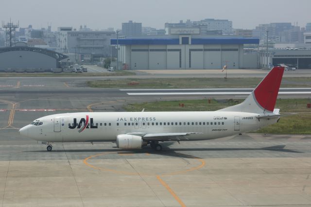 BOEING 737-400 (JA8993)