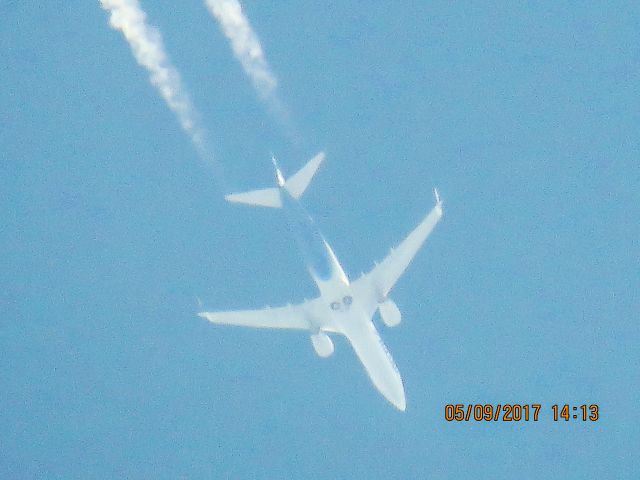 Boeing 737-800 (N564AS)