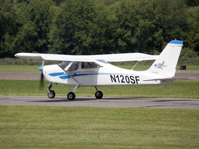 Swearingen SA-26 Merlin 2 (N120SF) - Taxiing back after landing runway 26.