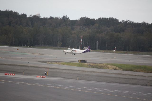 N711FX — - I got this Cessna while I was waiting for my flight.