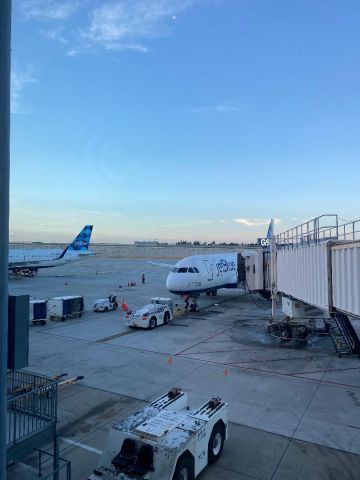 N661JB — - N661JB getting ready to push back for the 55 minute hop to and from Havana next to a company A321NEO