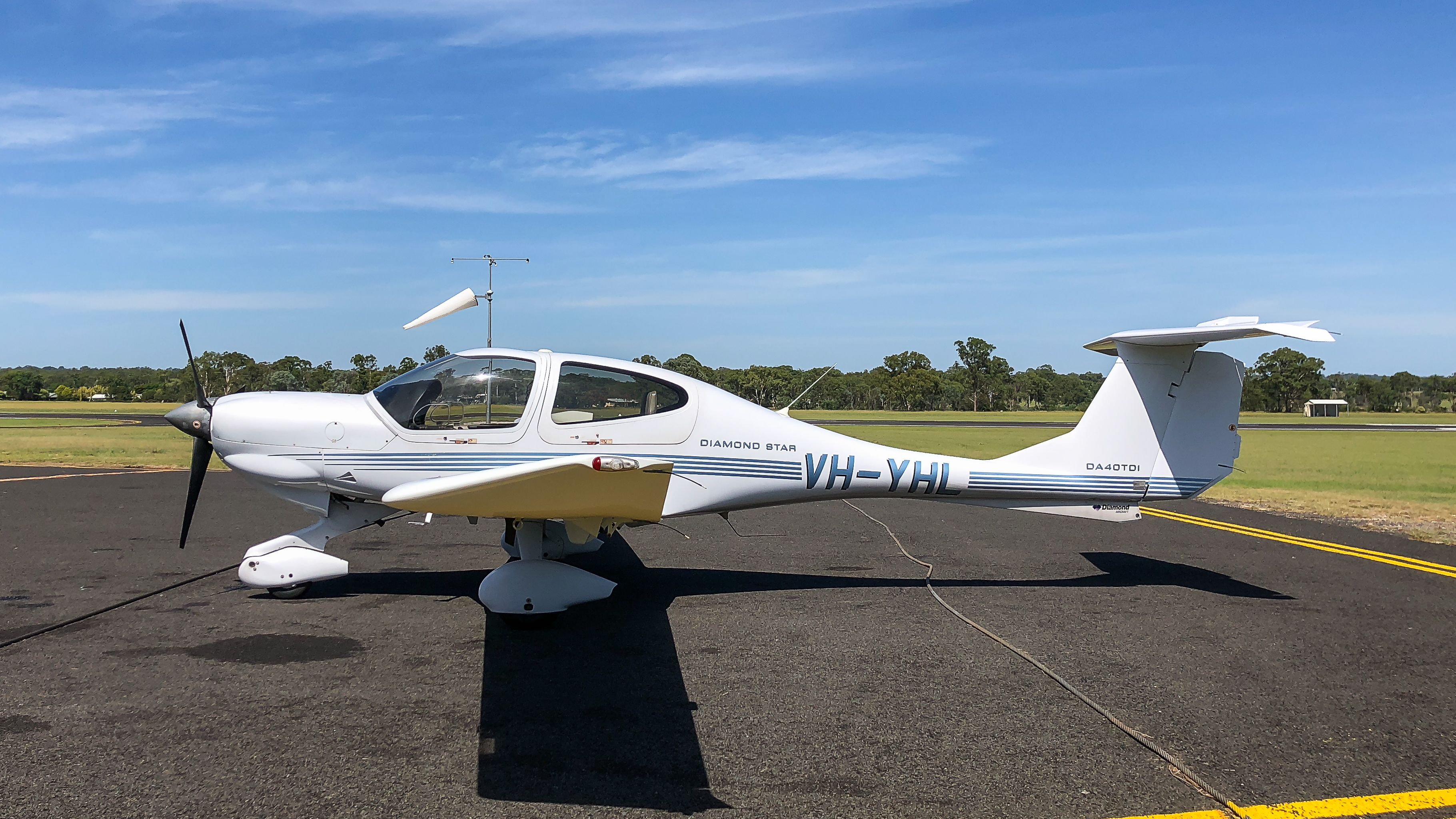 Diamond Star (VH-YHL)