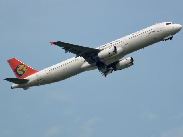 Airbus A321 (B-22602) - TransAsia Airways