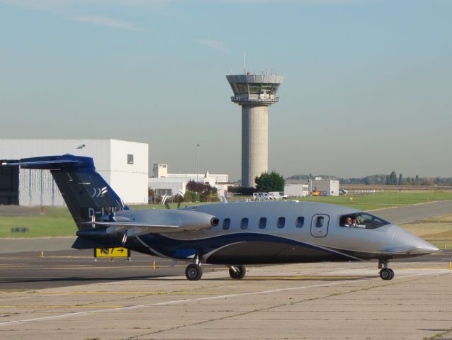 Piaggio P.180 Avanti (D-IVIN)