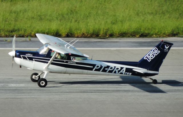 Cessna 152 (PT-PRA)