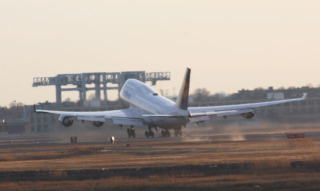 Boeing 747-400 (D-ABTH)