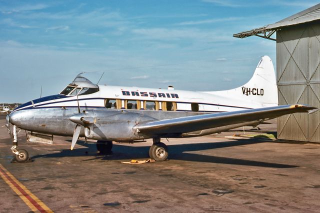 VH-CLD — - BASSAIR - DE HAVILLAND DH-104 DOVE 5 - REG : VH-CLD (CN 04107) - MOORABBIN AIRPORT VICTORIA AUSTRALIA - YMMB 16/4/1976