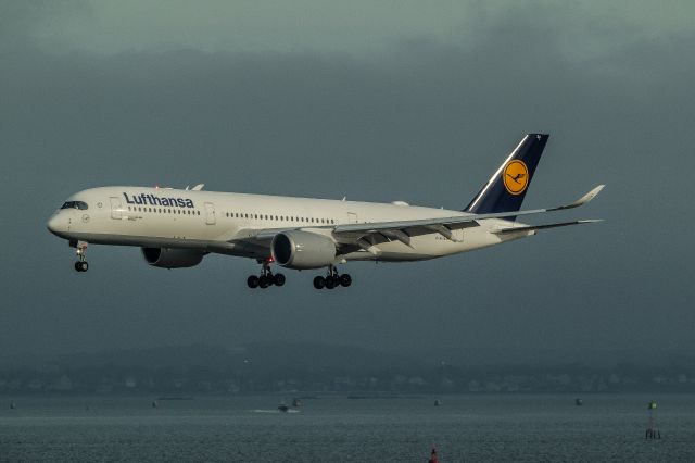 Airbus A350-900 — - Lufthansa