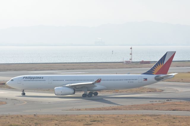 Airbus A330-300 (RP-C8763)