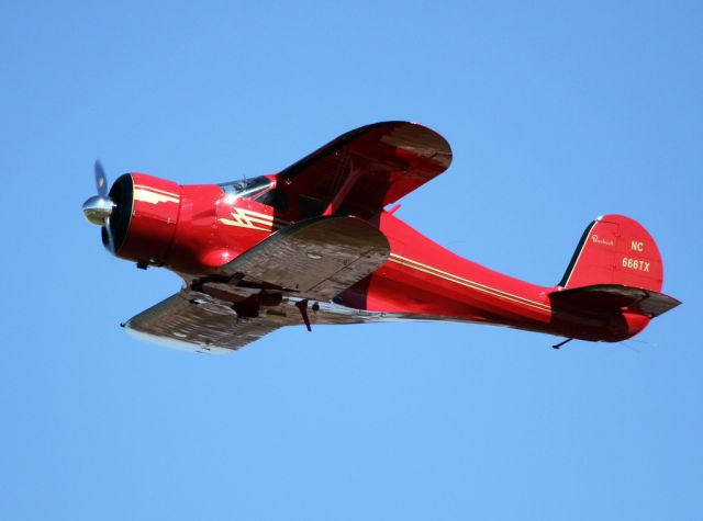 Beechcraft Staggerwing (N666TX)