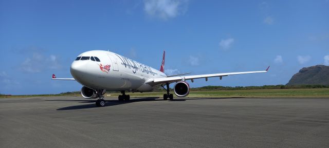 Airbus A330-300 (G-VLUV)